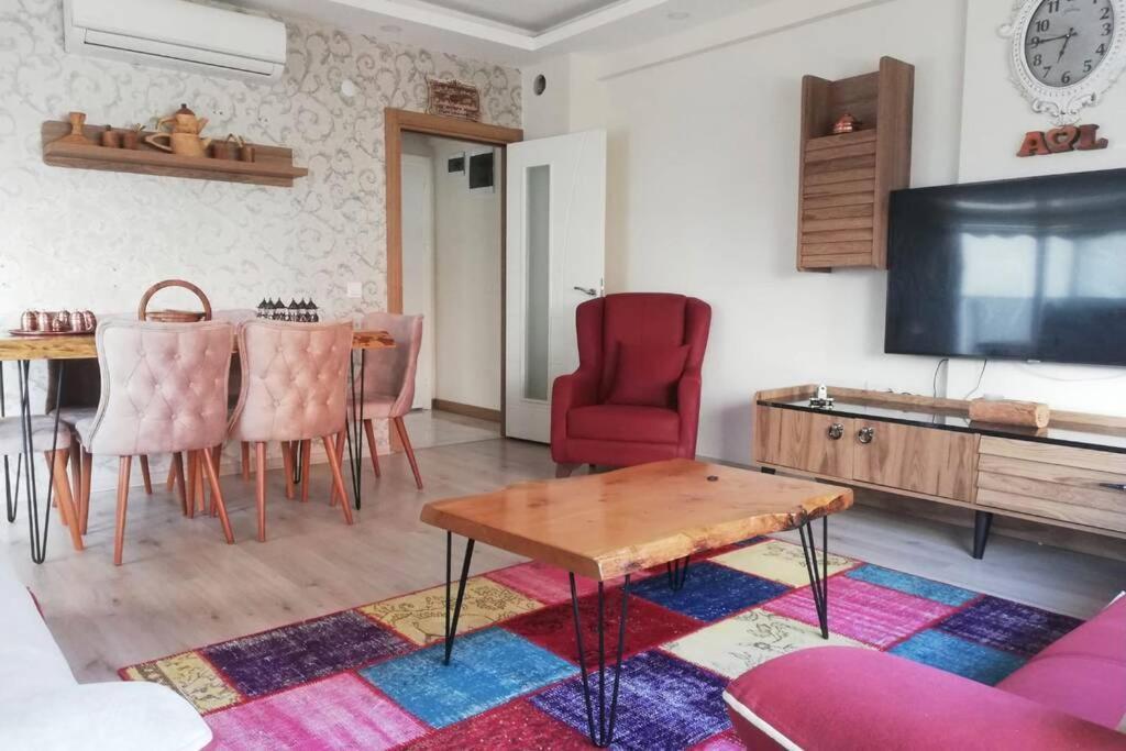 Daire Magnifique Au Centre D'antalya